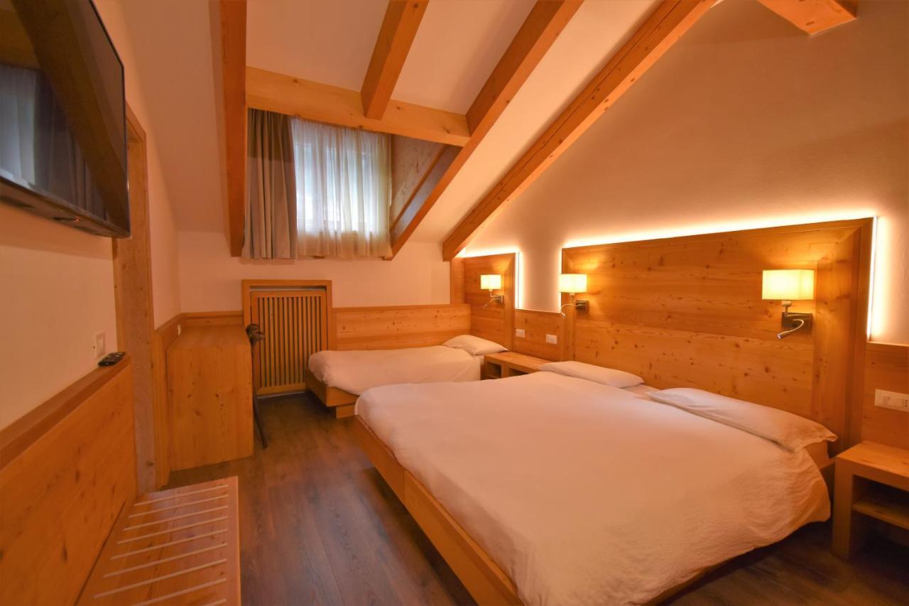 Hotel Garni Arnica ***S Madonna Exterior foto